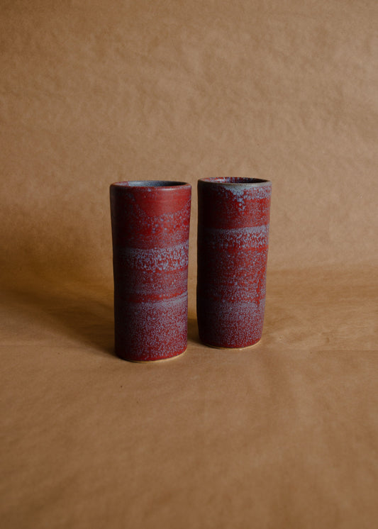 Jarrones individuales altos rojo con escamas